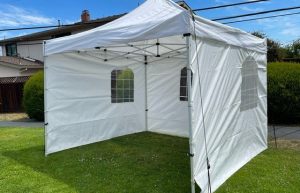 10x10 Pop Up Tent (with Windows Wall)